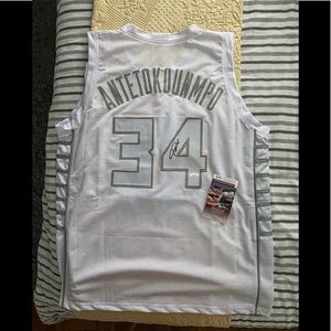 Giannis Antetokounmpo autographed jersey